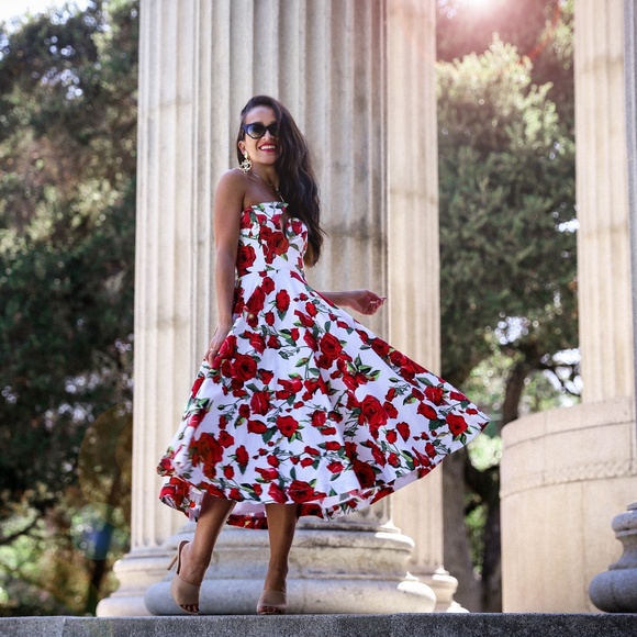 Meet your Posher, KT - Picture 1 of 1